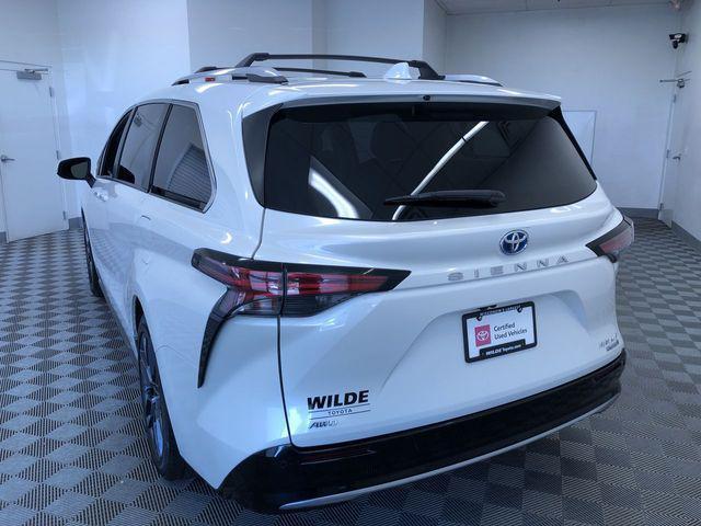 used 2021 Toyota Sienna car, priced at $39,376