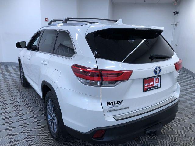 used 2019 Toyota Highlander Hybrid car, priced at $29,988