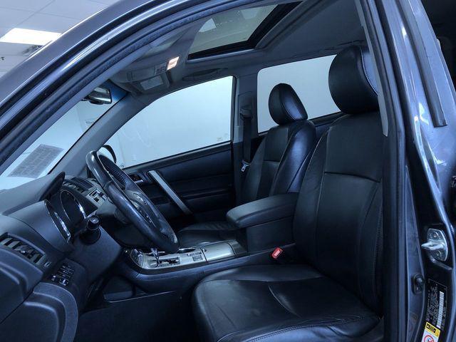 used 2013 Toyota Highlander car, priced at $9,995