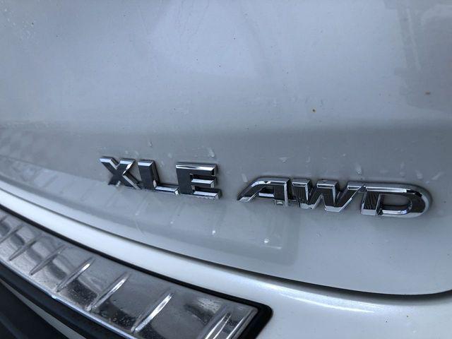 used 2017 Toyota Highlander car, priced at $21,995