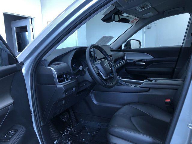 used 2025 Toyota Grand Highlander car, priced at $43,488