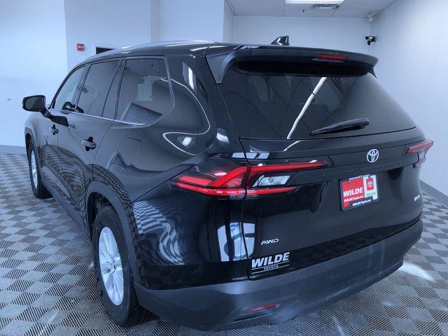 used 2025 Toyota Grand Highlander car, priced at $42,994