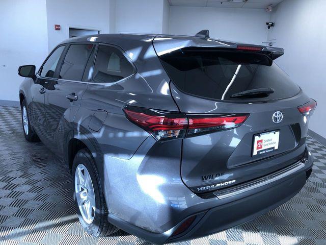 used 2023 Toyota Highlander car, priced at $34,995