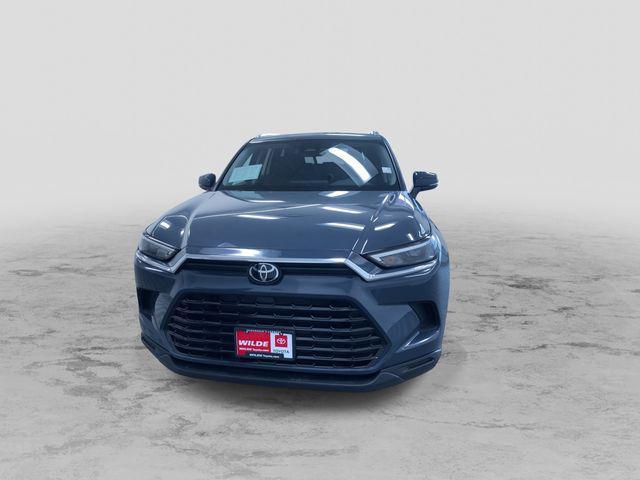 used 2025 Toyota Grand Highlander car, priced at $42,995