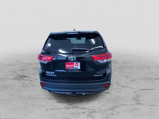 used 2019 Toyota Highlander car, priced at $25,394