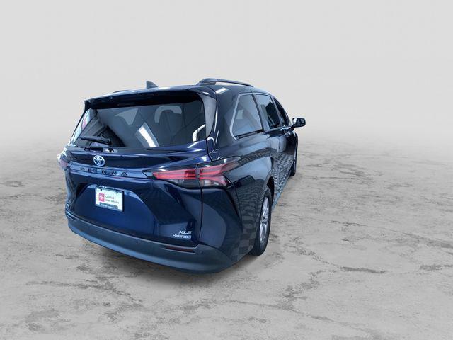 used 2021 Toyota Sienna car, priced at $35,394
