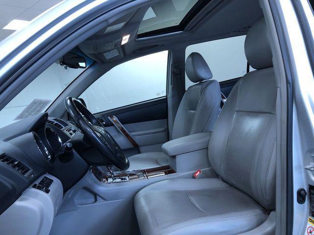 used 2013 Toyota Highlander car, priced at $10,394