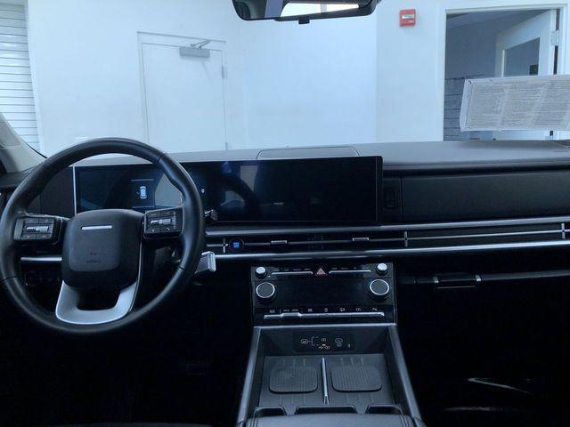 used 2025 Hyundai Santa Fe car, priced at $28,977