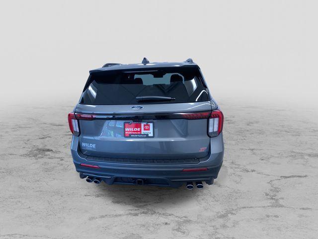 used 2025 Ford Explorer car, priced at $51,394