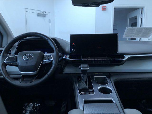 used 2025 Toyota Sienna car, priced at $40,332