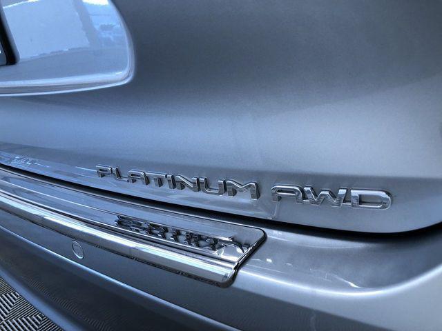 used 2024 Toyota Highlander car, priced at $48,977