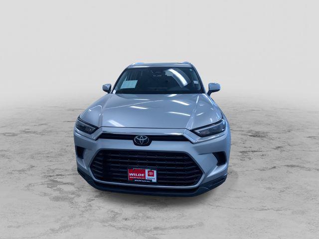 used 2025 Toyota Grand Highlander car, priced at $40,988