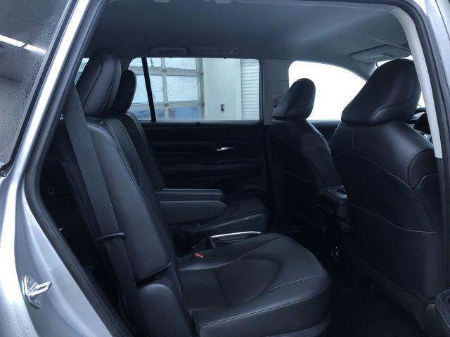 used 2025 Toyota Grand Highlander car, priced at $42,910