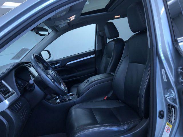 used 2015 Toyota Highlander car, priced at $17,995