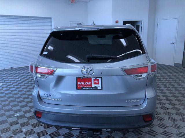 used 2015 Toyota Highlander car, priced at $17,995
