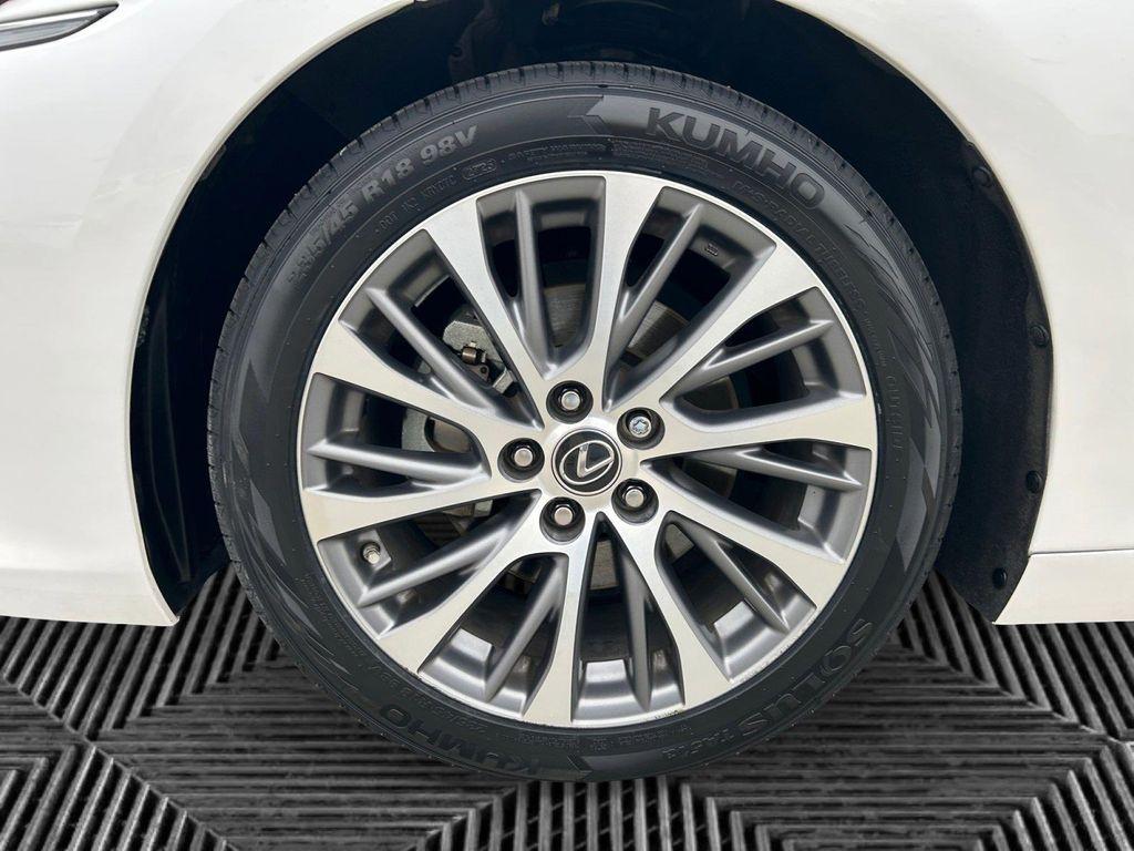 used 2021 Lexus ES 250 car, priced at $31,900