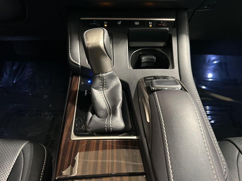 used 2017 Lexus ES 350 car, priced at $27,000