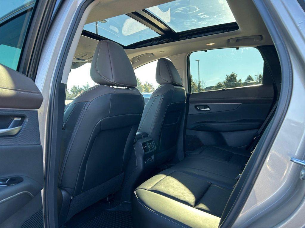 used 2025 Nissan Murano car, priced at $38,000