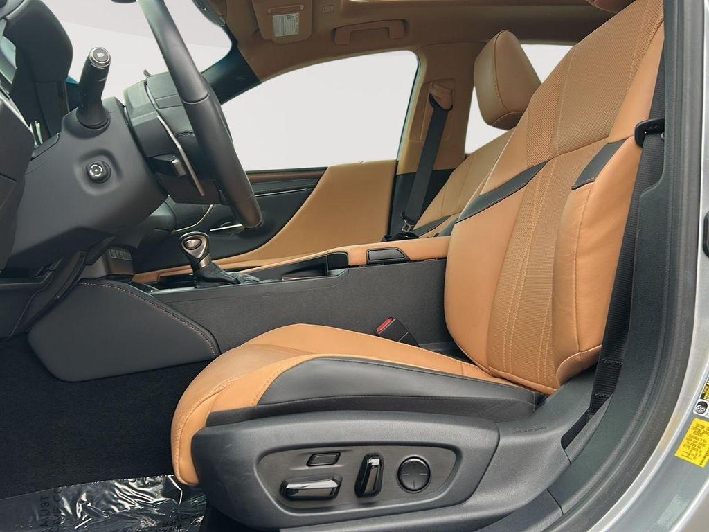 used 2025 Lexus ES 350 car, priced at $47,900