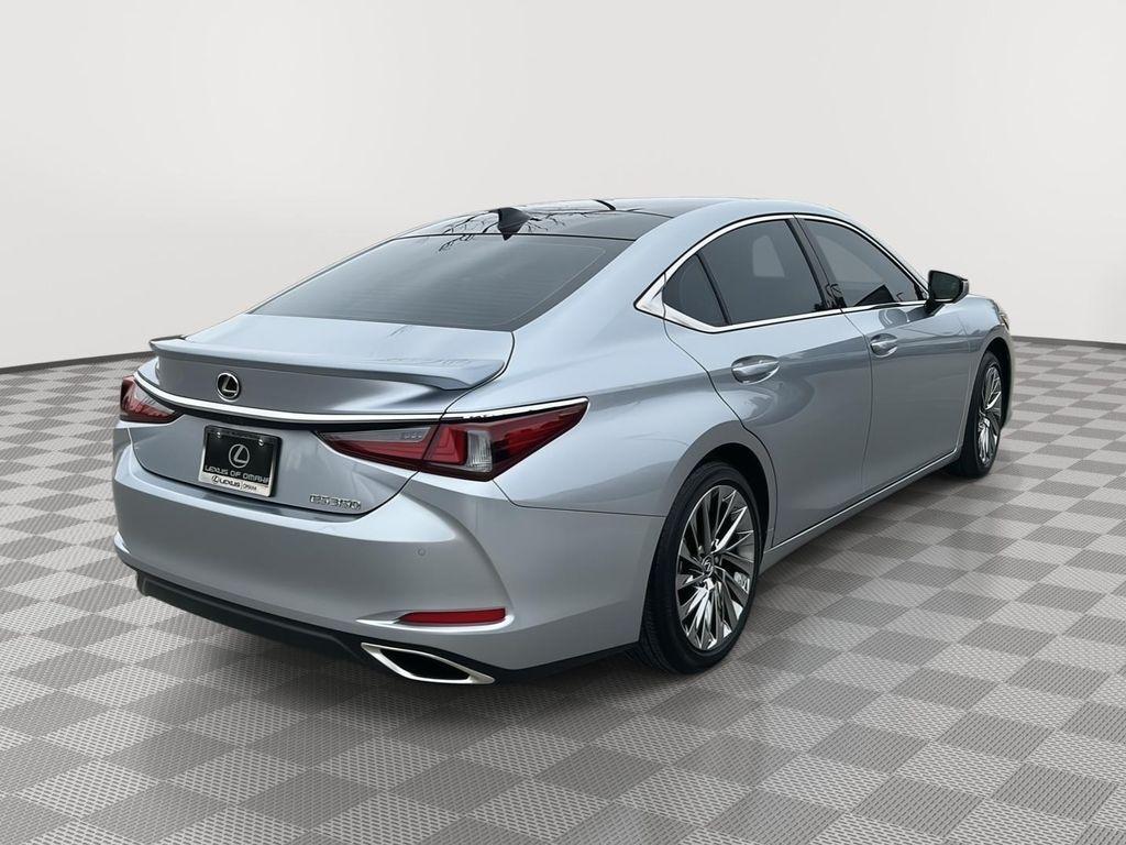 used 2025 Lexus ES 350 car, priced at $47,900