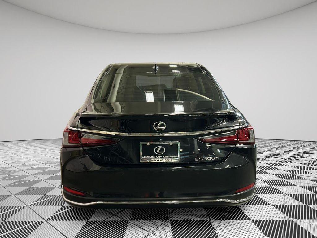 used 2025 Lexus ES 300h car, priced at $48,000