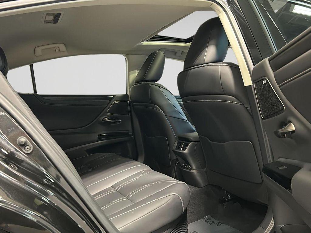 used 2025 Lexus ES 300h car, priced at $48,000