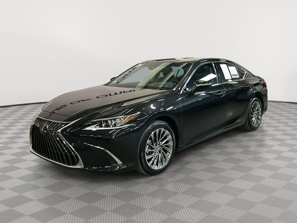 used 2025 Lexus ES 300h car, priced at $49,400
