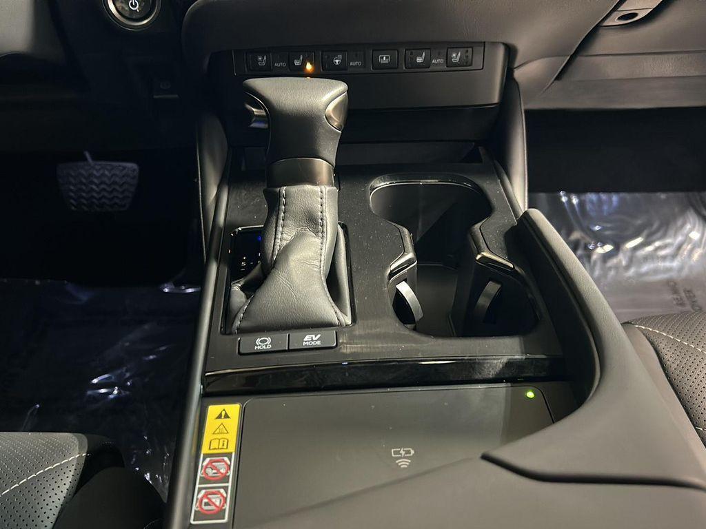 used 2025 Lexus ES 300h car, priced at $49,400