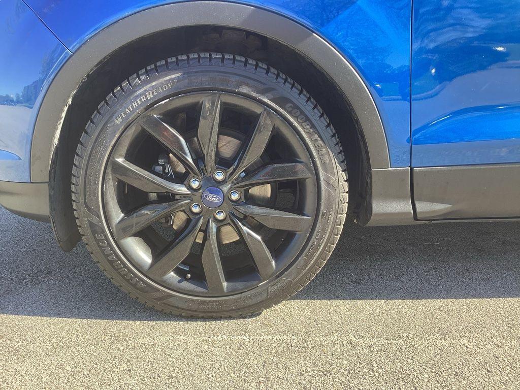 used 2017 Ford Escape car, priced at $12,998