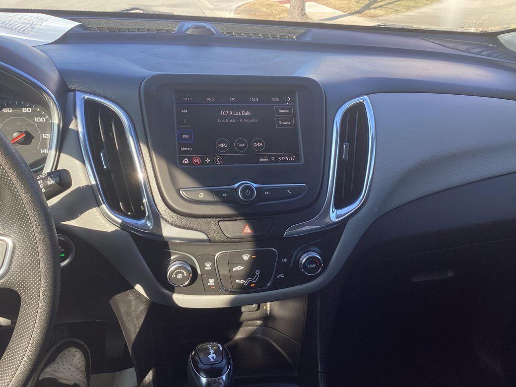 Mosaic Black Metallic 2020 Chevrolet Equinox LS