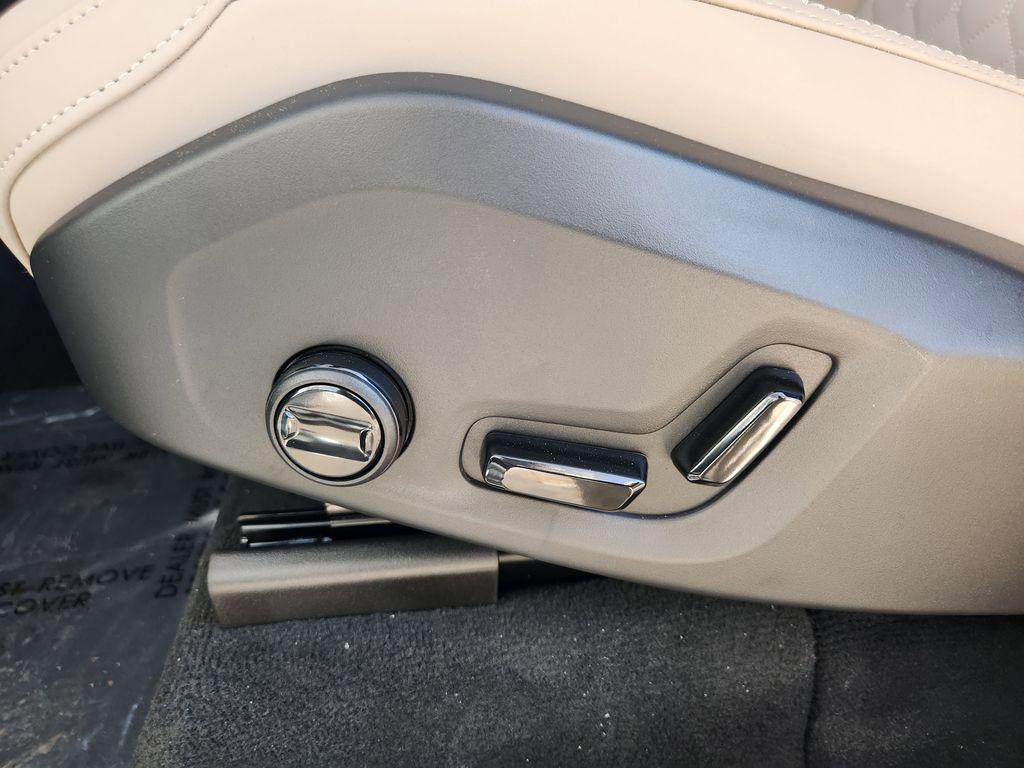 new 2026 Volvo XC90 car, priced at $63,144