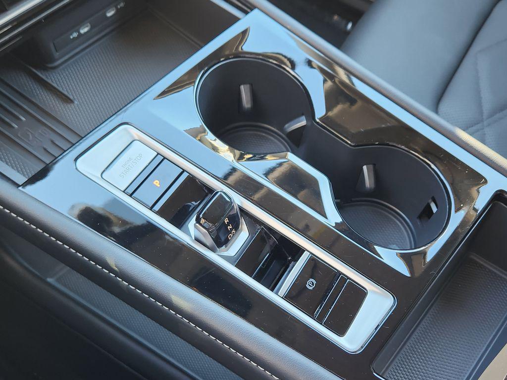 used 2025 Volkswagen Atlas car, priced at $31,298