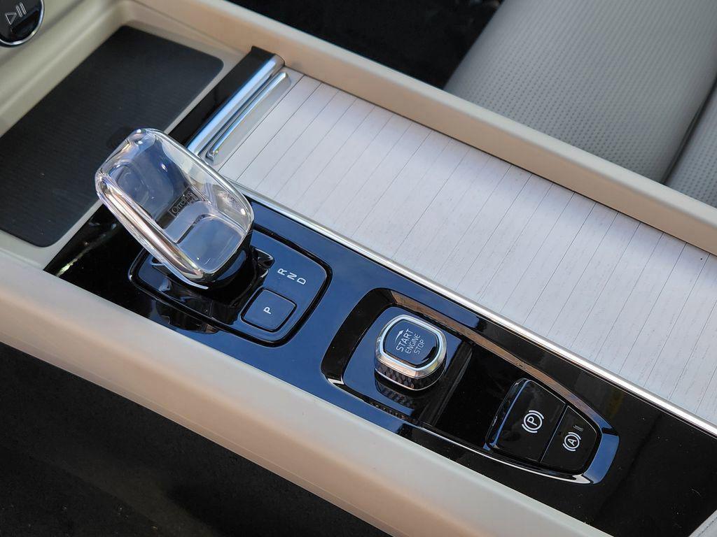 new 2026 Volvo XC60 car, priced at $70,559