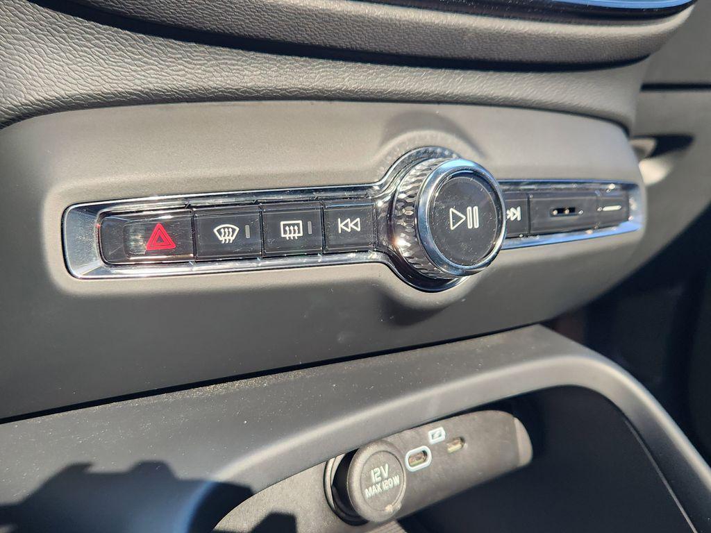 used 2023 Volvo C40 Recharge Pure Electric car, priced at $25,798
