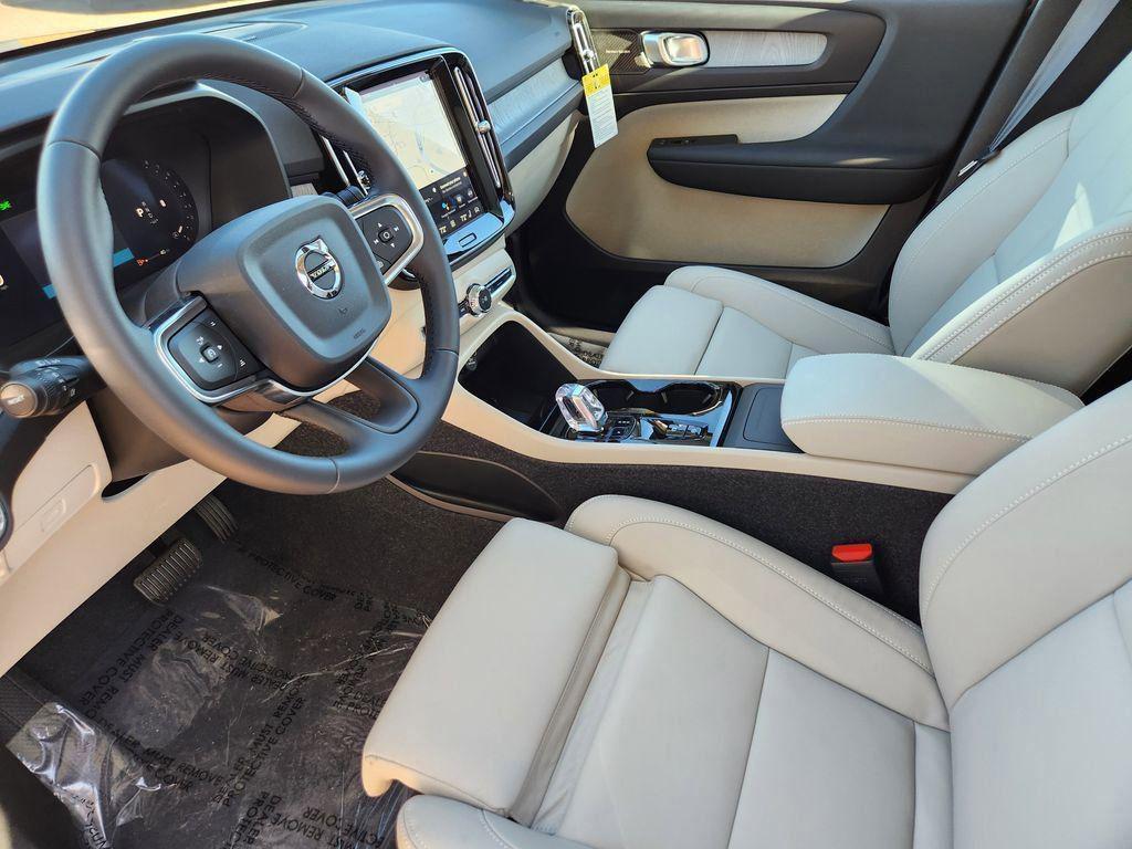 new 2026 Volvo XC40 car, priced at $54,324