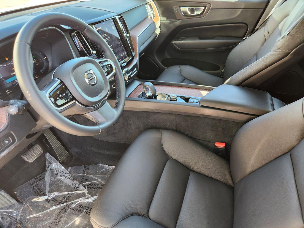 used 2023 Volvo XC60 Recharge Plug-In Hybrid car, priced at $31,798