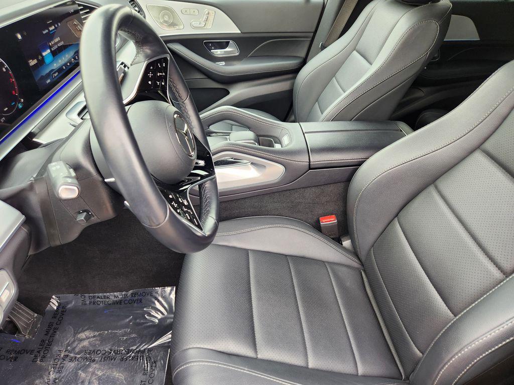 used 2025 Mercedes-Benz GLE 350 car, priced at $55,198