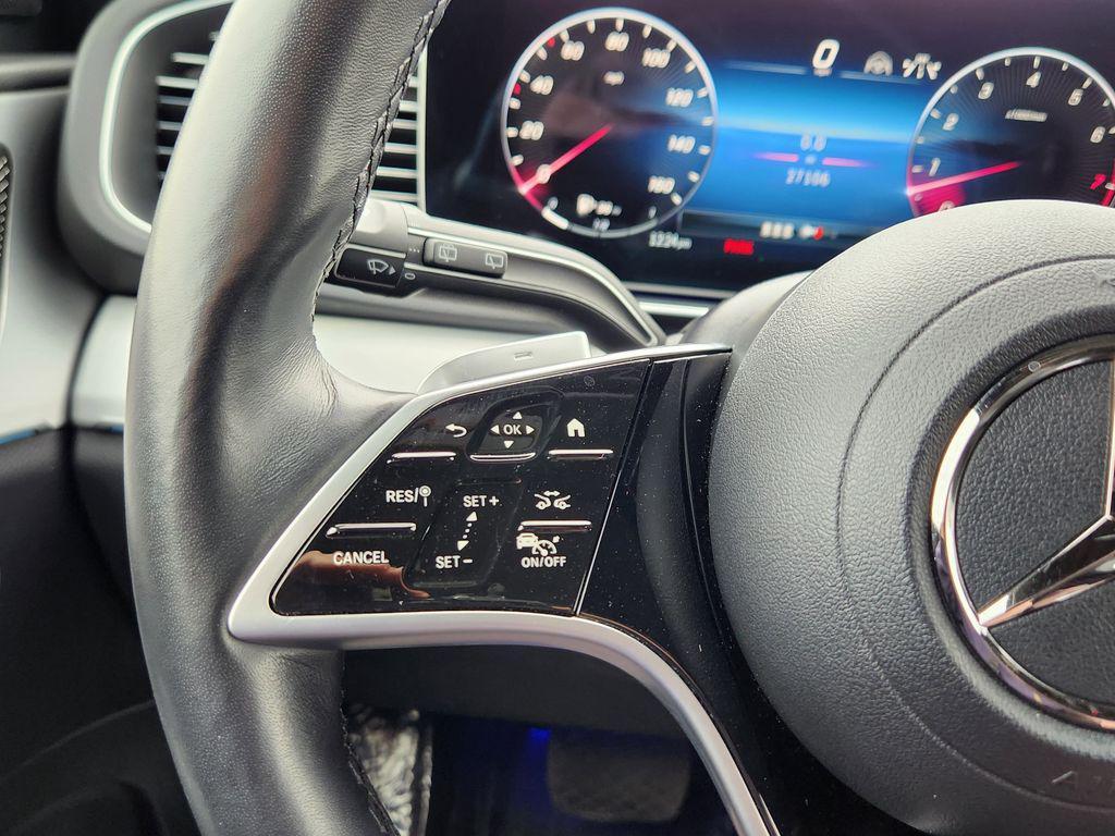 used 2025 Mercedes-Benz GLE 350 car, priced at $55,198