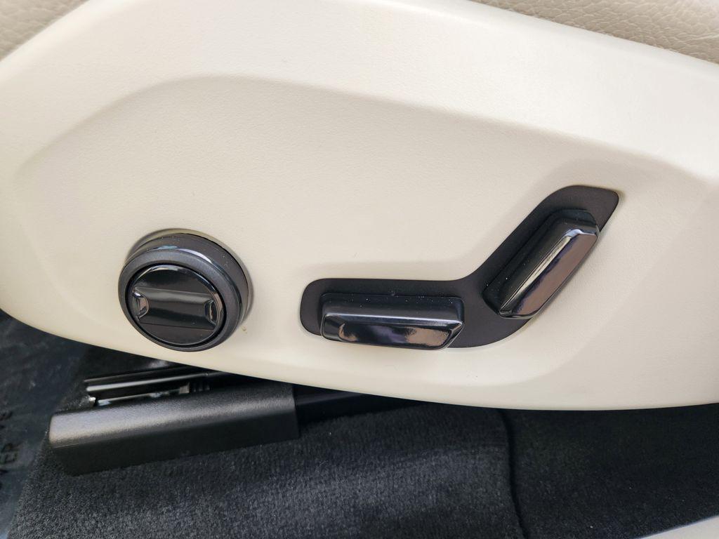 used 2025 Volvo XC60 Plug-In Hybrid car, priced at $56,298