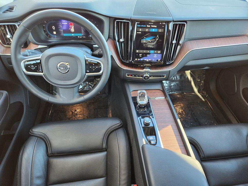 used 2023 Volvo XC60 car, priced at $37,798