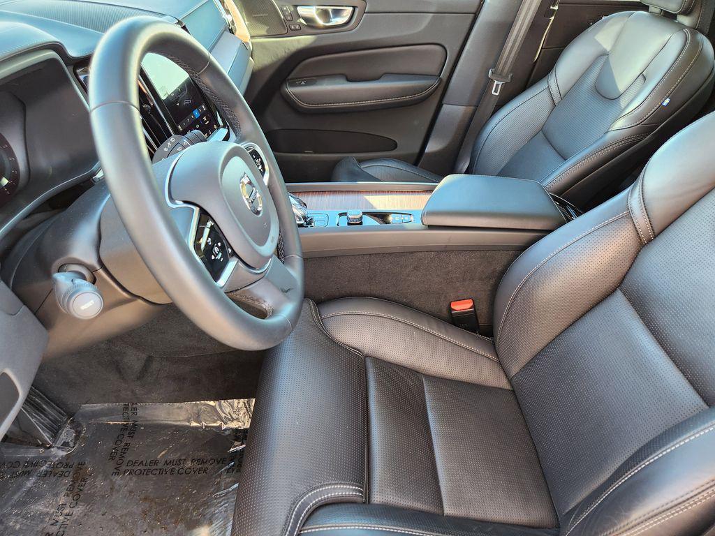 used 2023 Volvo XC60 car, priced at $37,798