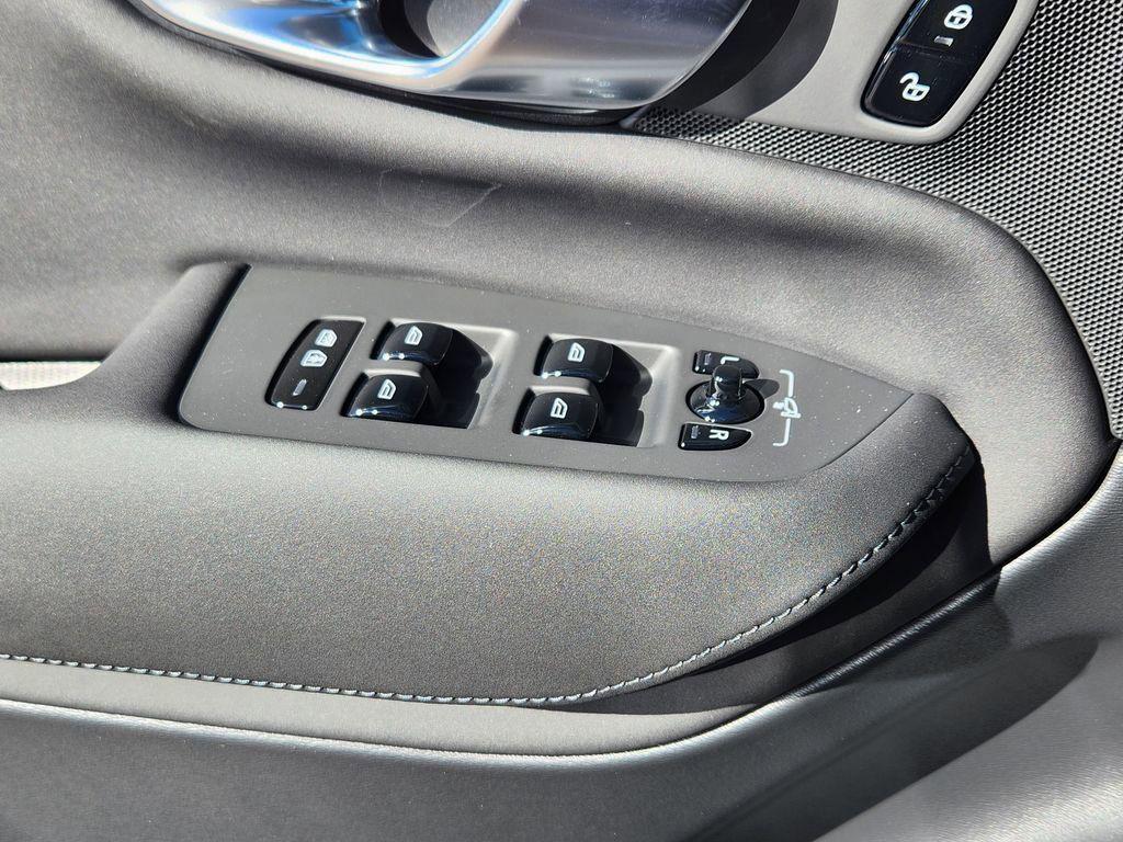 new 2026 Volvo XC90 car, priced at $64,224