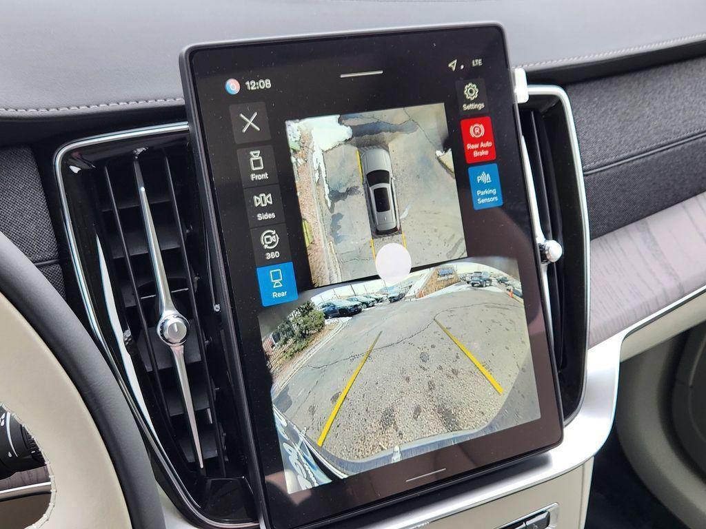 new 2026 Volvo XC90 Plug-In Hybrid car, priced at $86,544