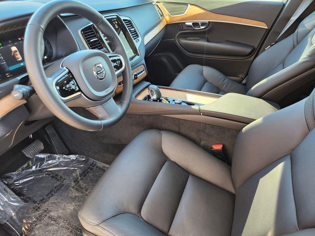 new 2025 Volvo XC90 car, priced at $52,464