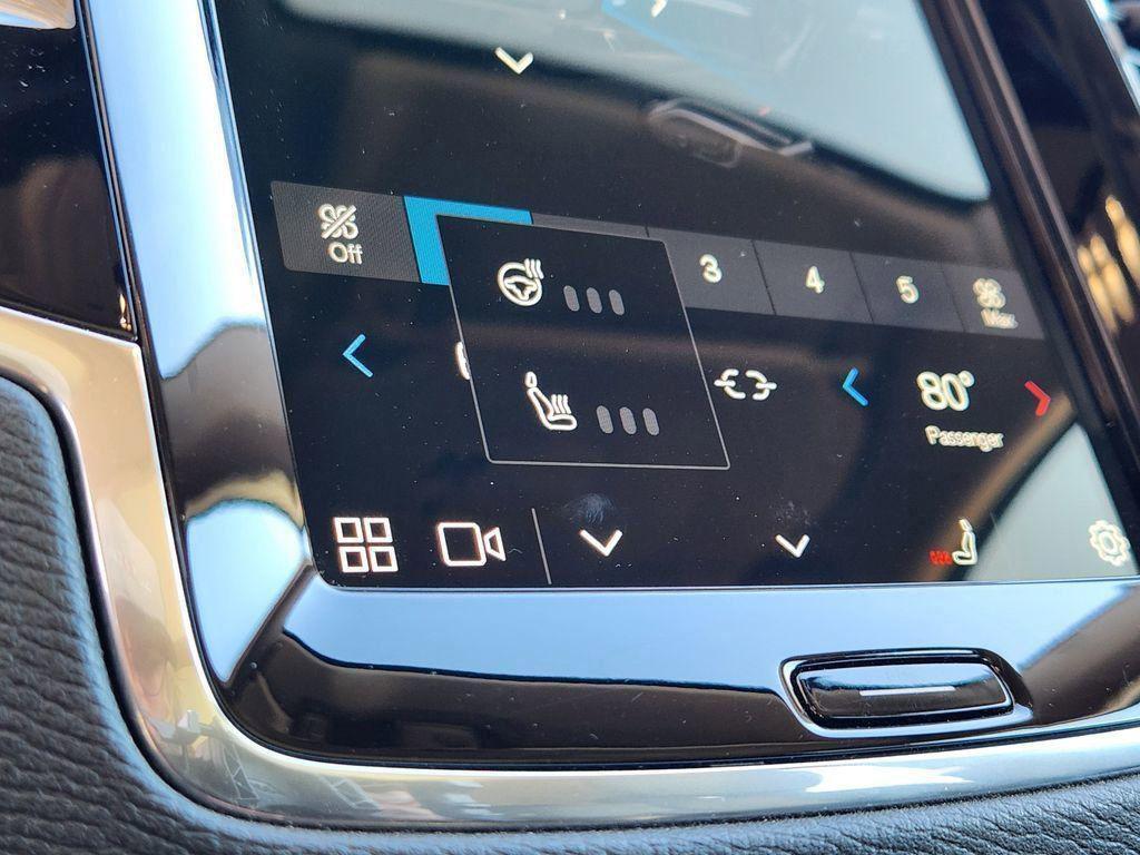 new 2025 Volvo XC90 car, priced at $52,464