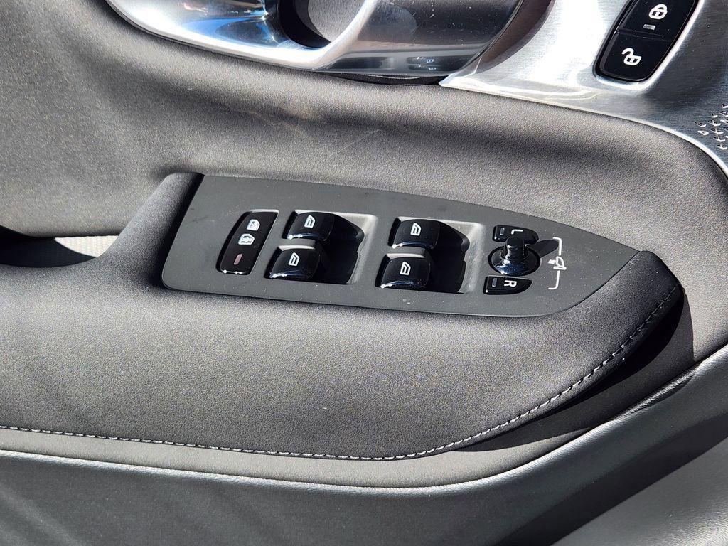 new 2026 Volvo XC90 car, priced at $87,884