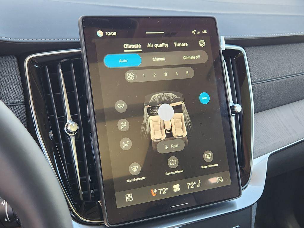 new 2026 Volvo XC90 car, priced at $87,884