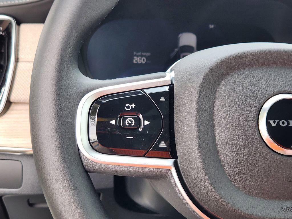 new 2026 Volvo XC90 car, priced at $72,624