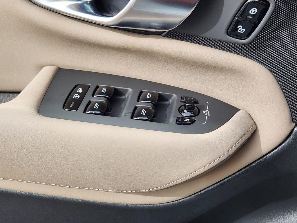 new 2026 Volvo XC90 car, priced at $72,624