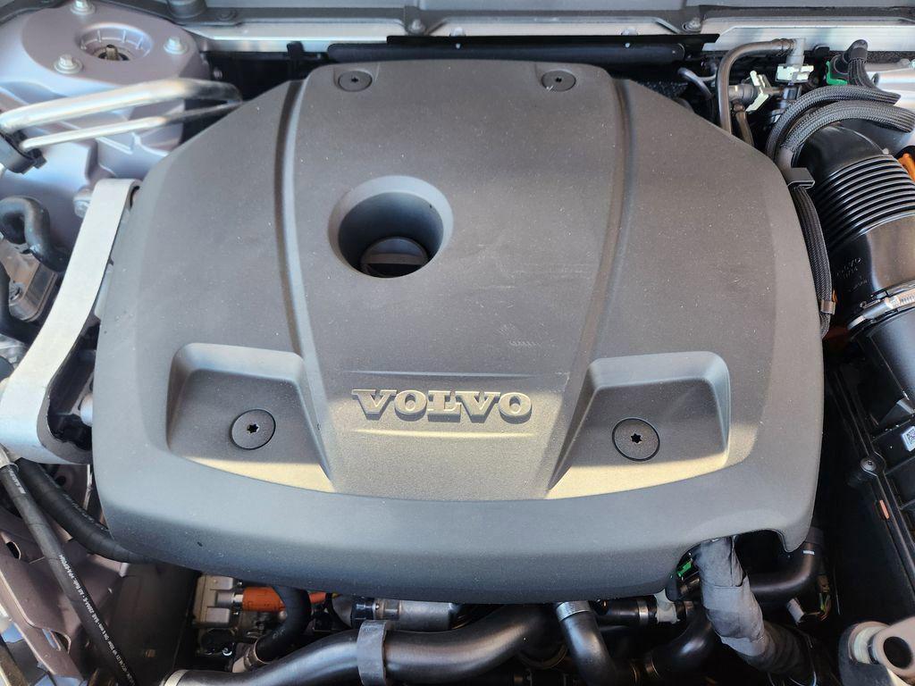 new 2026 Volvo XC60 Plug-In Hybrid car, priced at $69,789